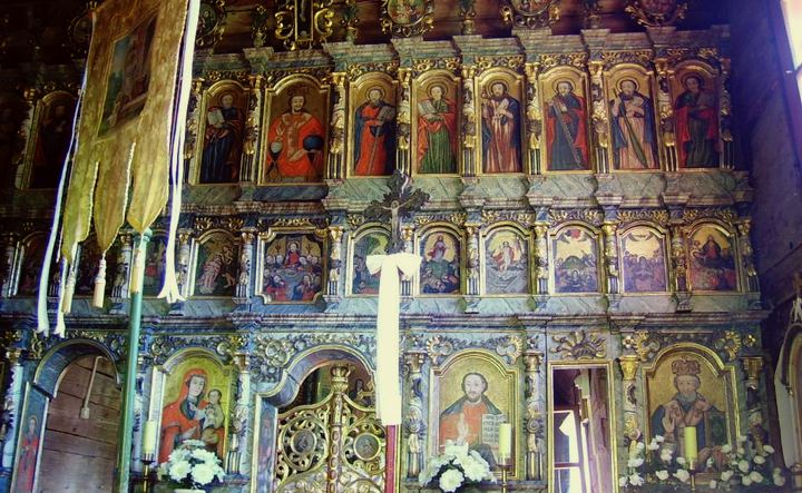 Bodruzal_chiesa-legno_(Mimikla CC-BY)