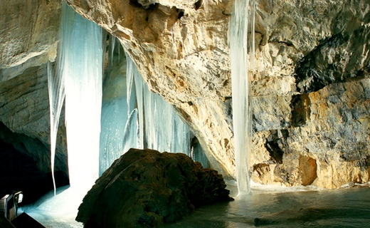 Grotta di ghiaccio Demanovska (fonte_quadrik-sk)