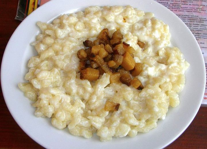 brindzovehalusky_(wiki_Foxburg)