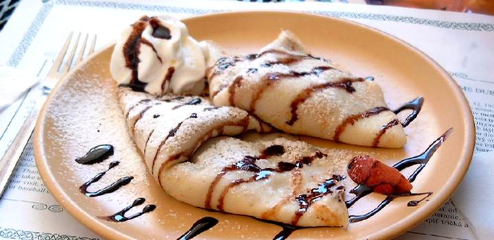 palacinka_(CC0@wiki)